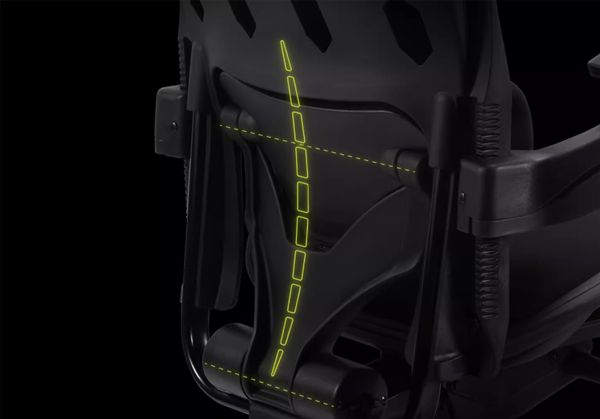 发2499元:人体工学设计 4D可调节扶手开元棋牌app微星MAG A10电竞椅首(图4) 发2499元:人体工学设计 4D可调节扶手开元棋牌app微星MAG A10电竞椅首(图4)